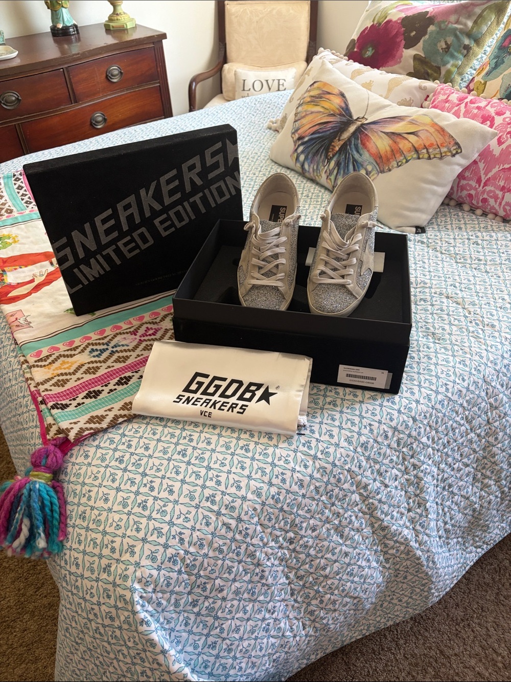 Golden Goose women’s  Silver Glitter Swarovski crystal  low Top Sneakers